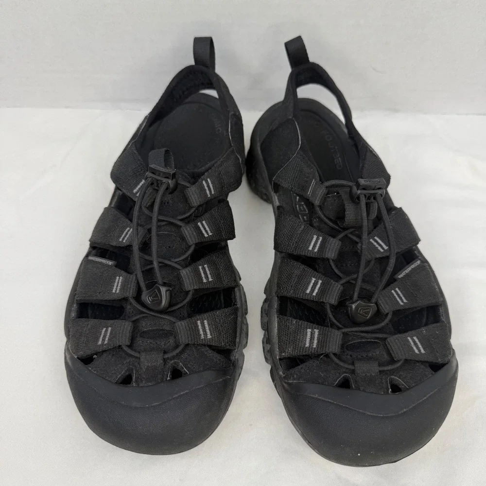 Keen Newport H2 Mens 8 Waterproof Hiking Sandals Black 1020285